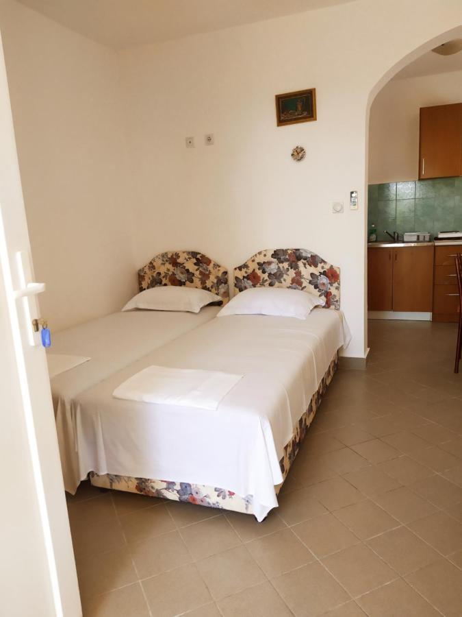 Djonovic Apartments Бар Екстер'єр фото