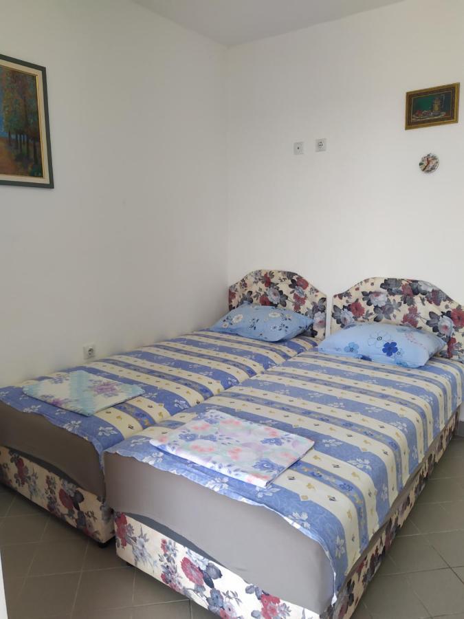 Djonovic Apartments Бар Екстер'єр фото