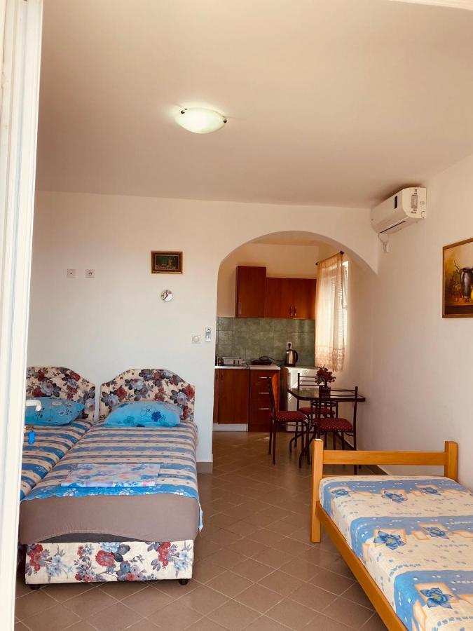 Djonovic Apartments Бар Екстер'єр фото