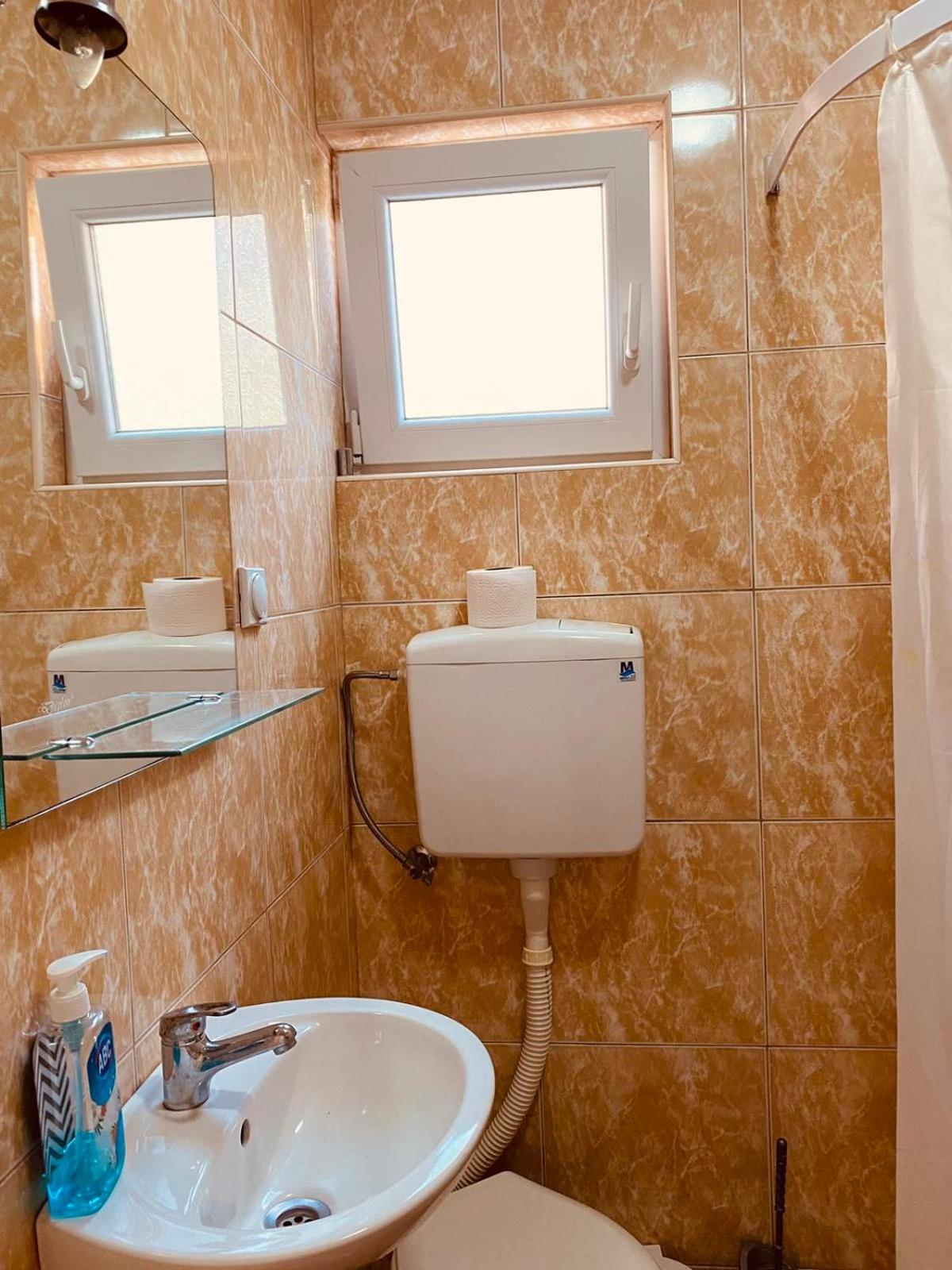 Djonovic Apartments Бар Номер фото